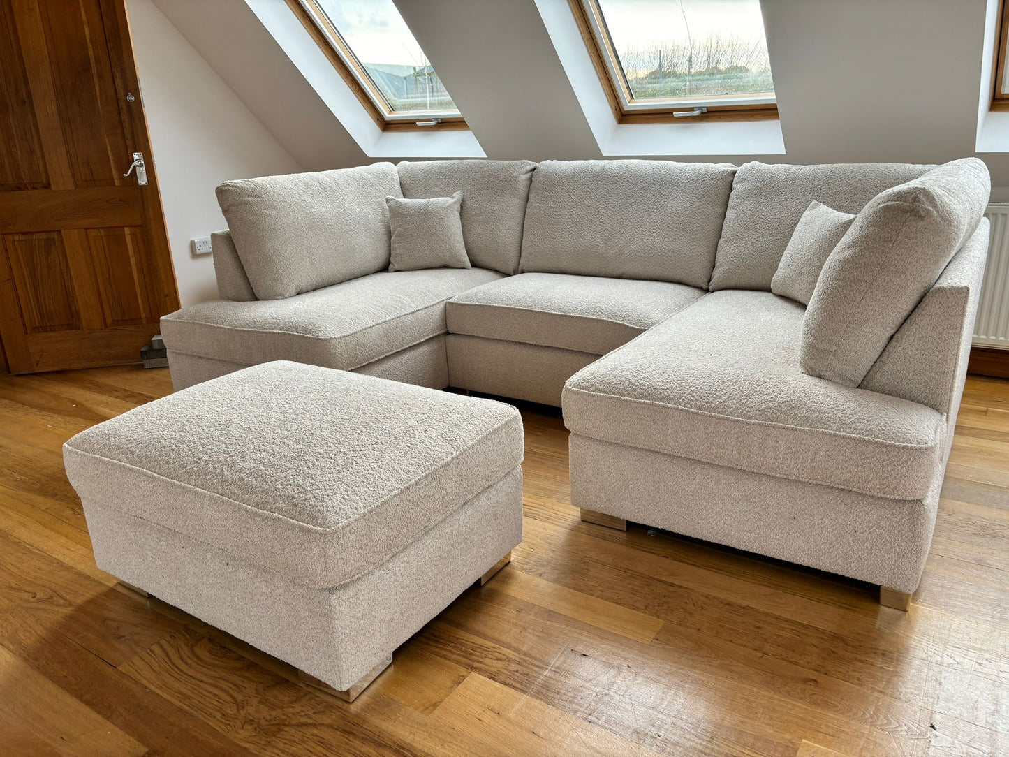 Esma Sofa